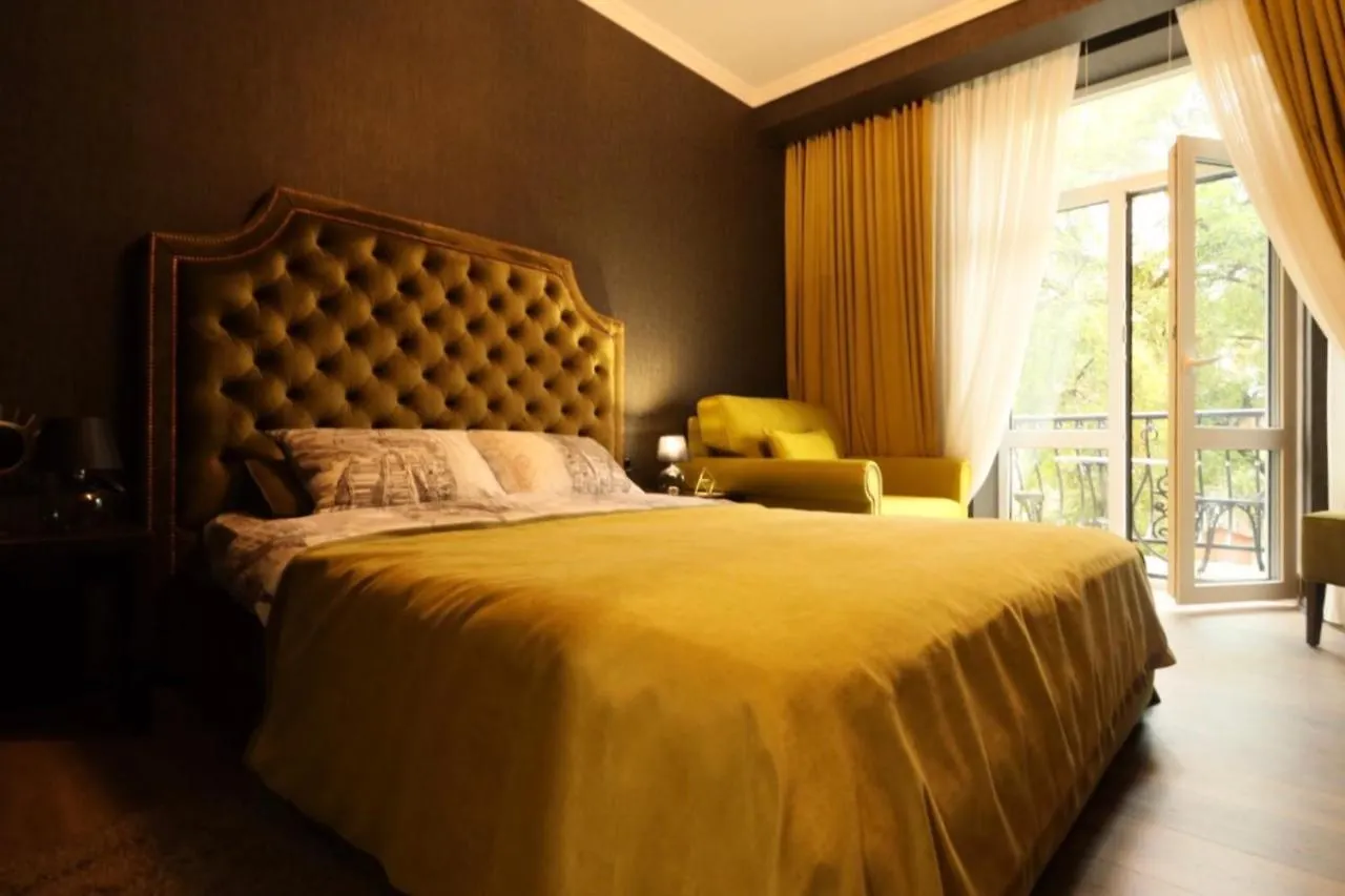 Apartments Lux In City Center Lviv 0*,