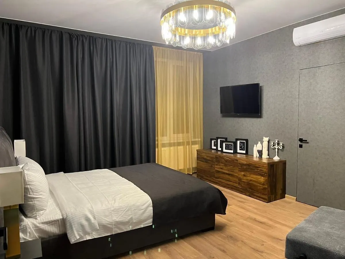 Apartments Lux In City Center לבוב