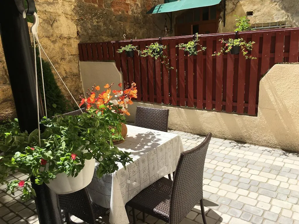 Apartments Lux In City Center לבוב